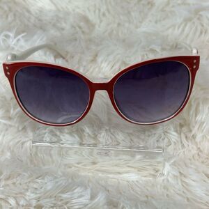 Moschino Cat Eye